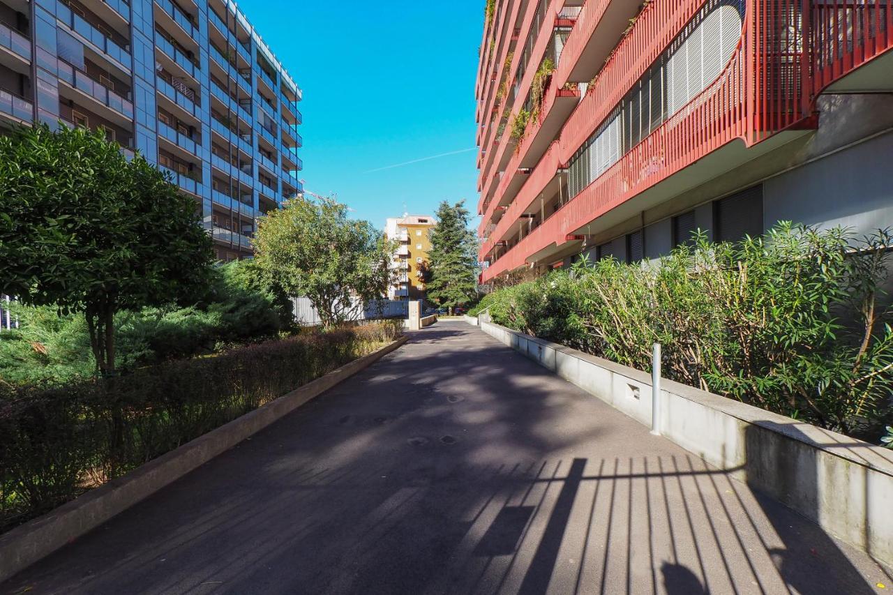 Primopiano - Ressi Lejlighed Milano Eksteriør billede
